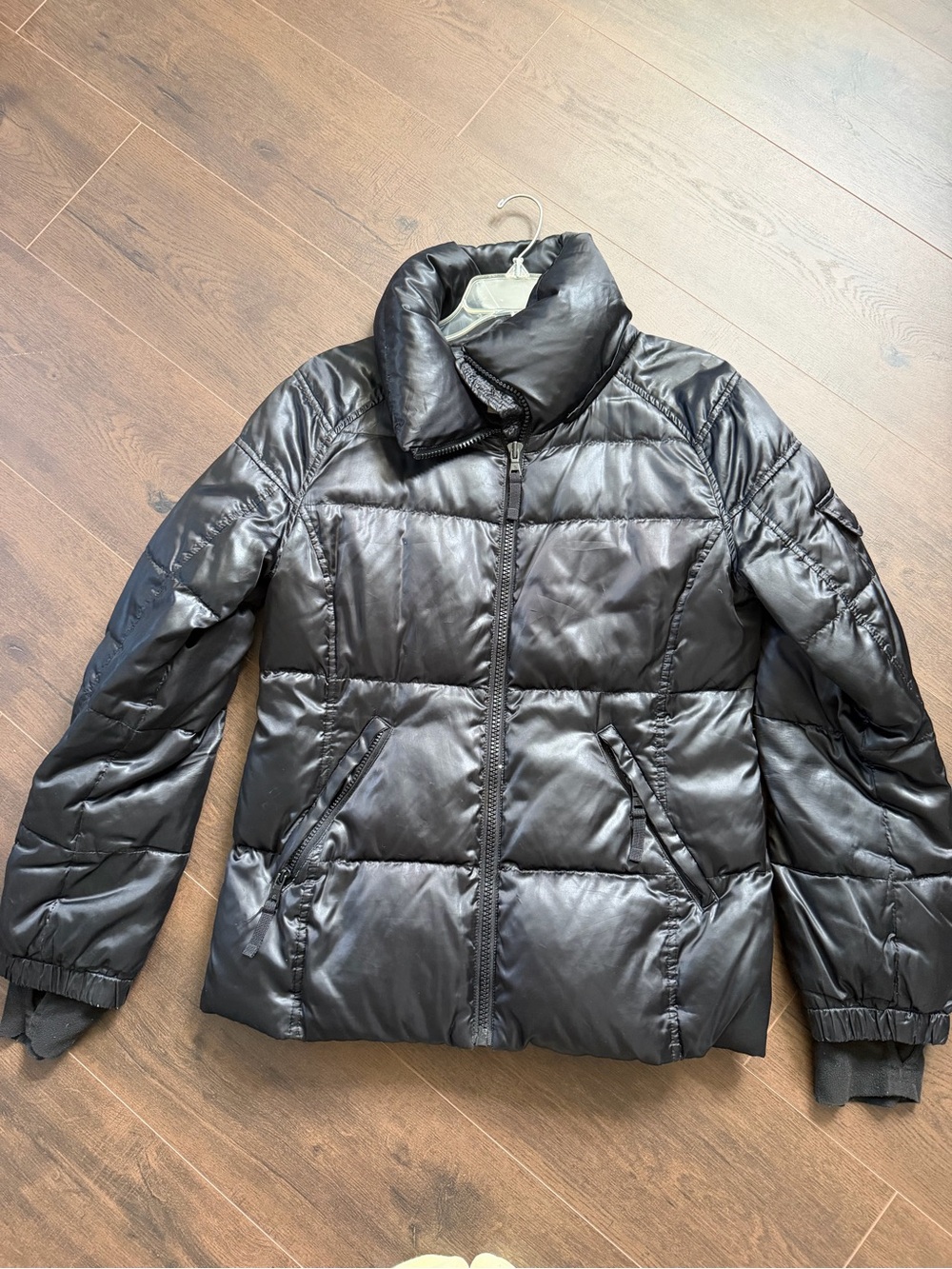 Classic Black Quilted Puffer Jacket with High Collar